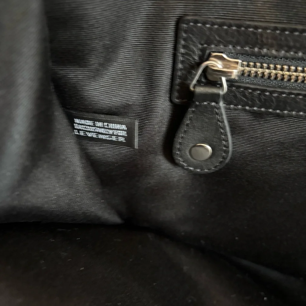 Levenger leather zip around laptop case